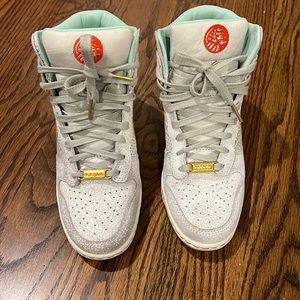 Women’s used Nike Year of the Horse wedge sneakers. Size 6. No box